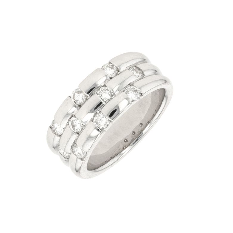 Acheter Bague diamants 0.50 carat or blanc 8.60g Comme neuf - 2300,00 € Bague diamants 0.50 carat or blanc 8.60g Comme neuf - reconditionné disponible sur Gemme Les Bijoux